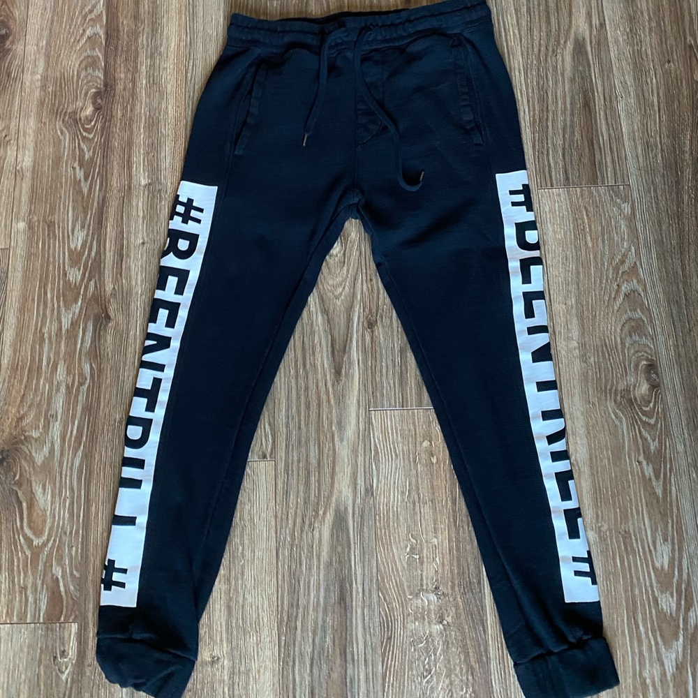 #BEENTRILL# Men’s Black Joggers Size Small